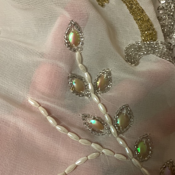 Women’s Tank Top with Bead Detailing - Picture 9 of 13